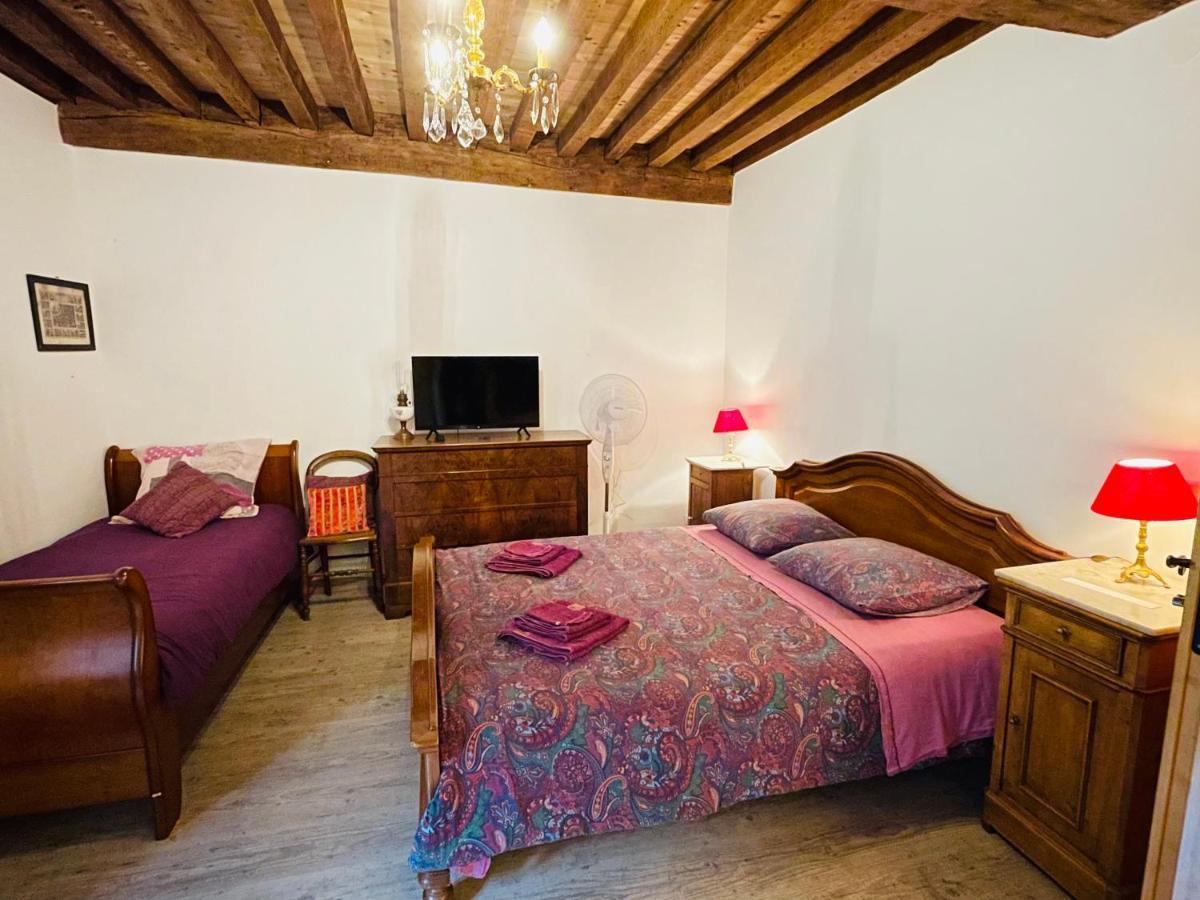Manoir Saint-Pierre Bed & Breakfast Villersexel Eksteriør bilde